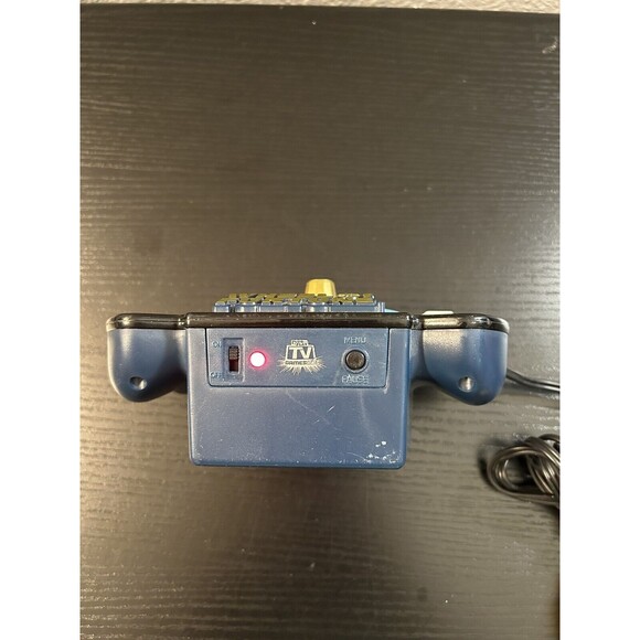 VTG 2005 Wheel Of Fortune Plug N Play TV Video Game JAKKS Pacific - Picture 3 of 4